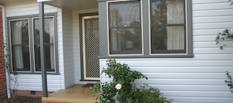 Banksia Cottage - Um Old Charm Cottage que foi Completamente Renovado