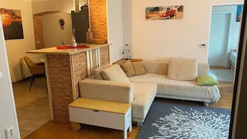 Fernseher, Stereoanlage