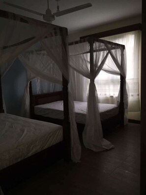 2 Schlafzimmer, WLAN