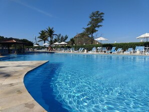 Innenpool, Außenpool
