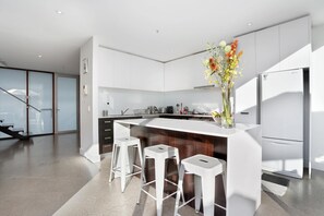 Fridge, microwave, oven, dishwasher