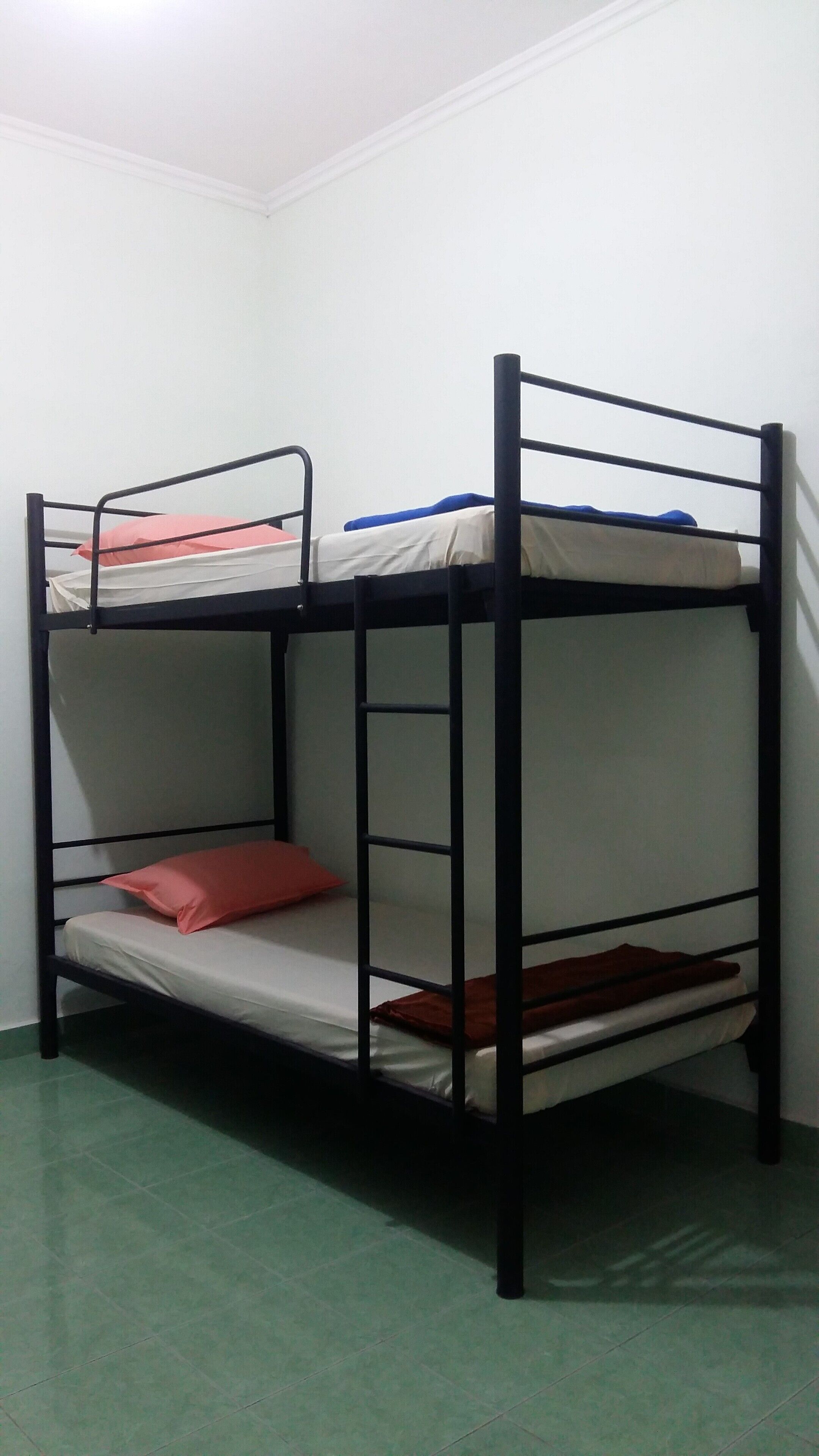 Morotai Camp - 4 Bed Mixed Dorm W.Fan