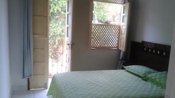 3 sovrum, strykjärn/strykbräda, gratis wi-fi och sängkläder