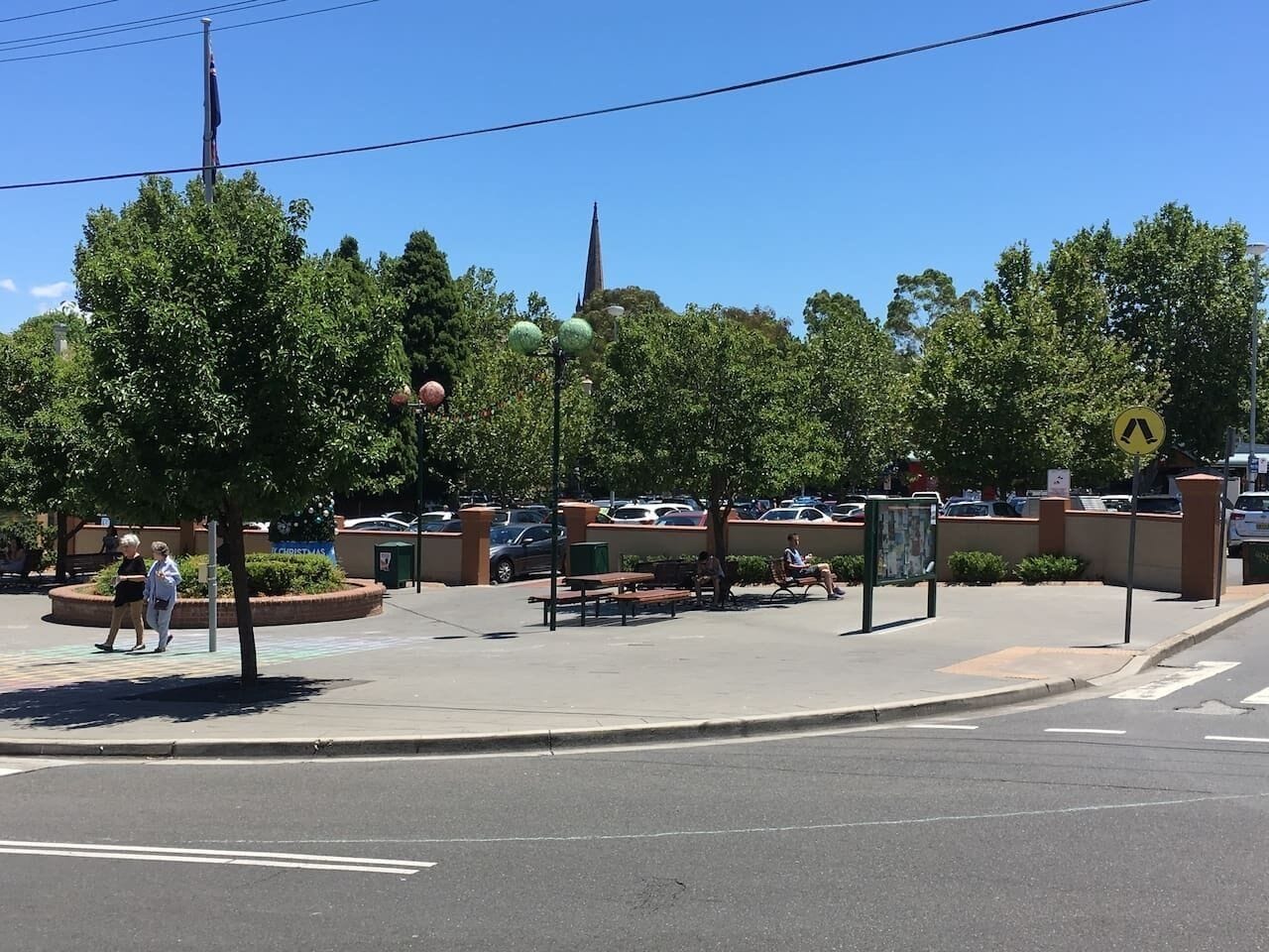 Modern Summer Hill Home — image 3