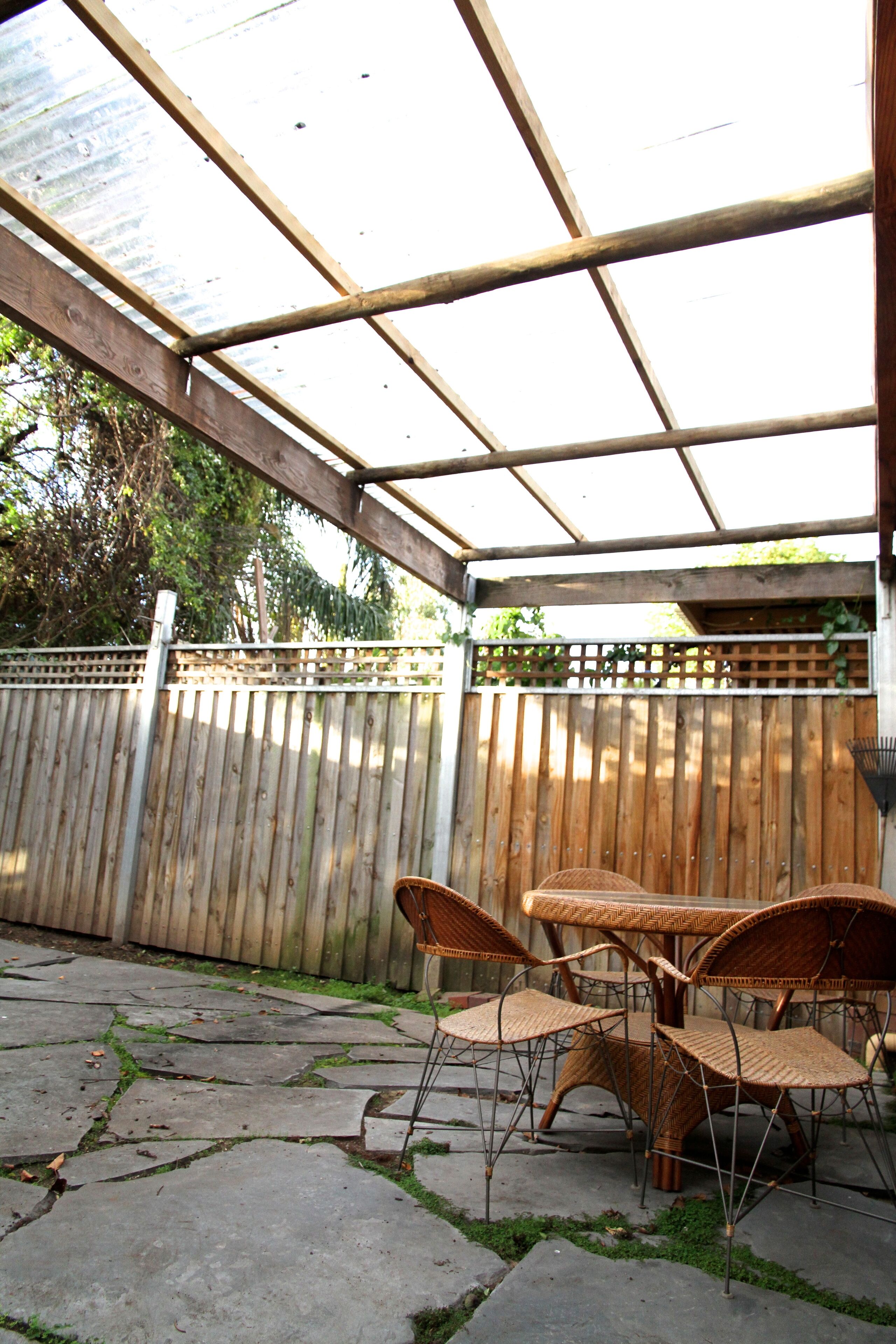 King Bedroom with King Spa Bathroom ensuite and Private Courtyard — image 11