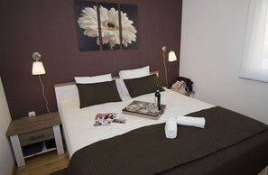1 Schlafzimmer, Bügeleisen/Bügelbrett, kostenloses WLAN, Bettwäsche