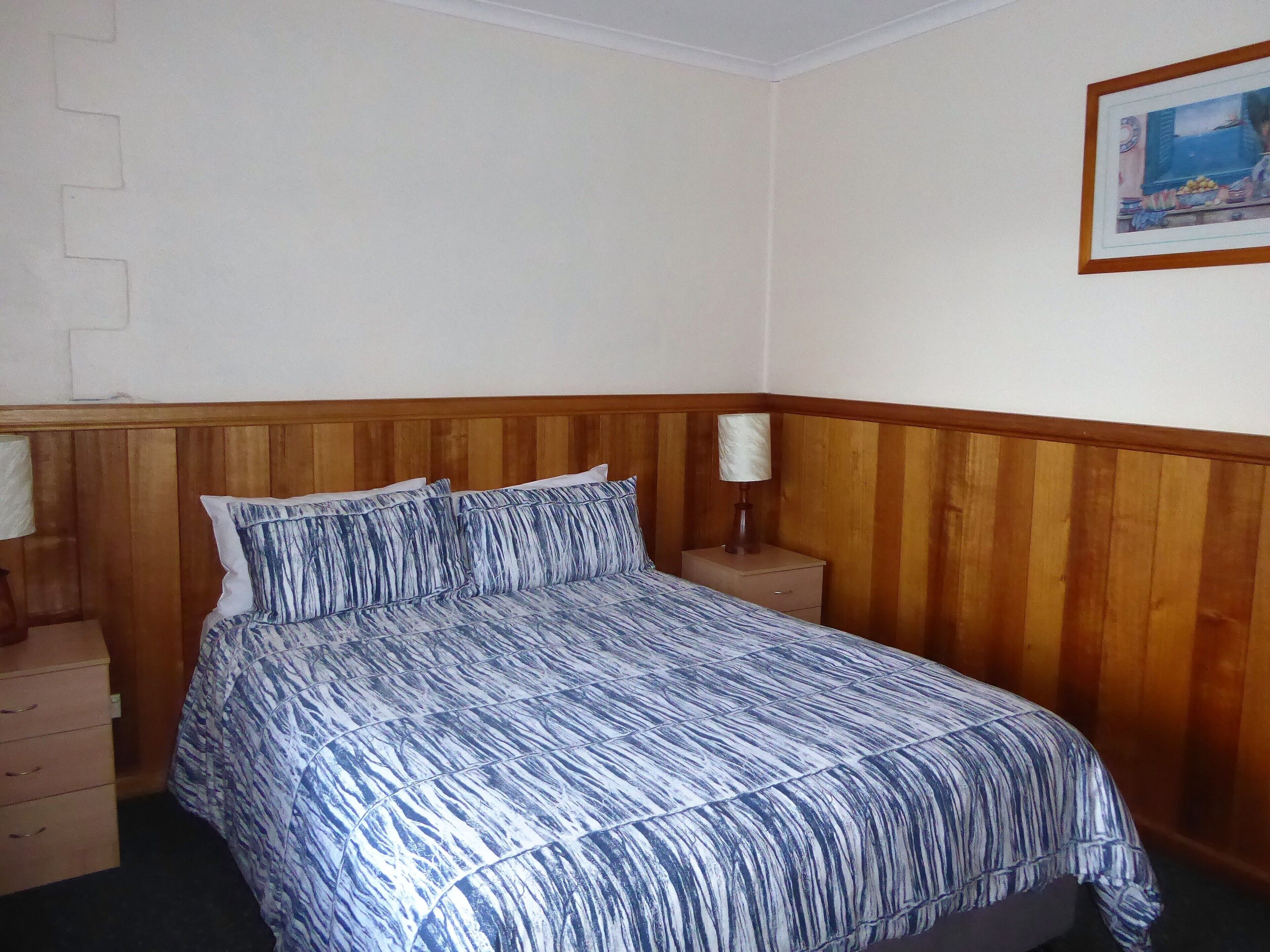 Platypus Park Country Retreat - Forester Apartment WiFi