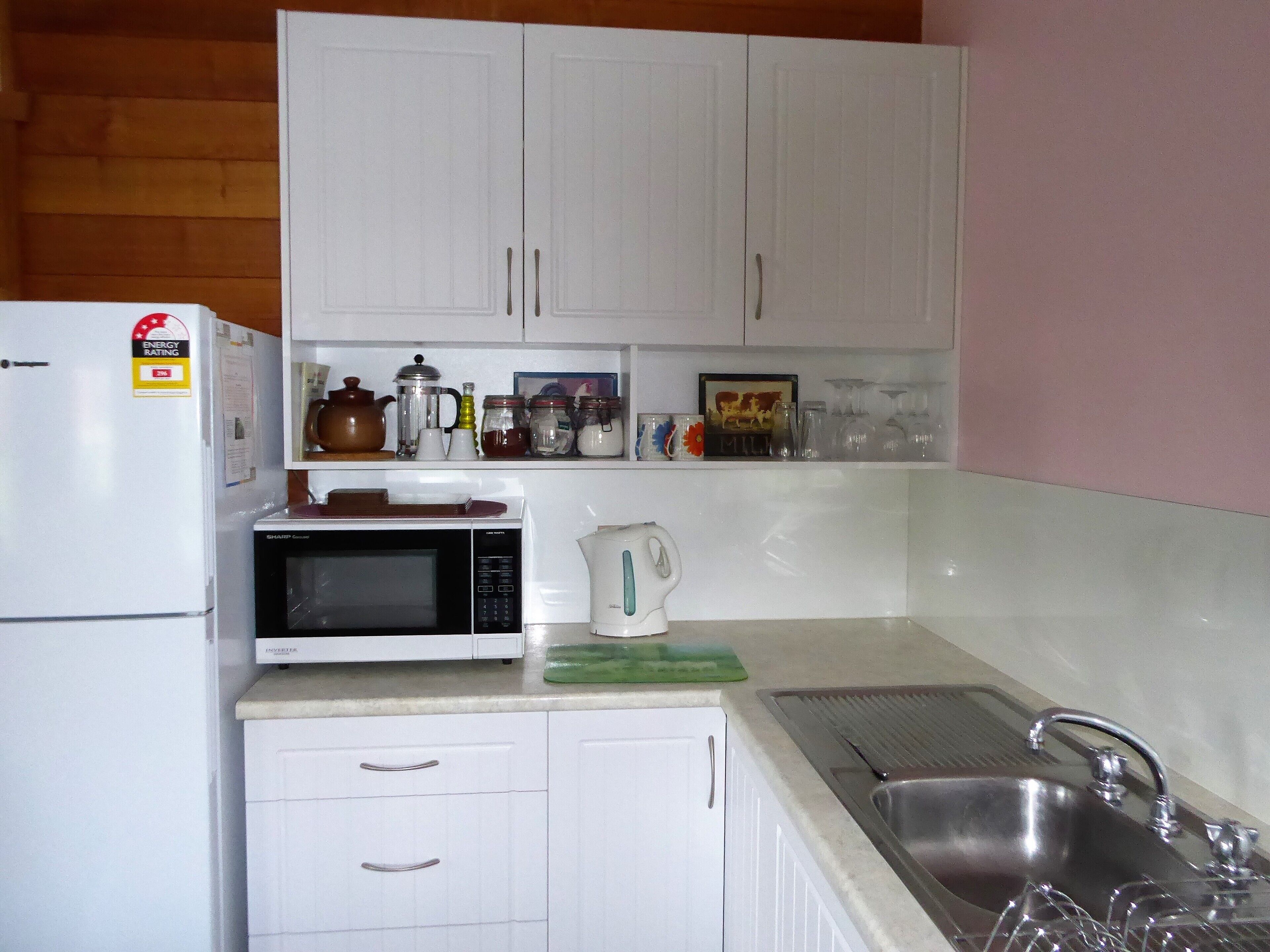 Platypus Park Country Retreat - Forester Apartment WiFi — image 8