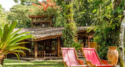 Cozy house best of both worlds beach and waterfall - Sertão de Boiçucanga