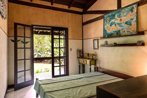 4 chambres, bureau, accès au Wi-Fi (inclus), literie fournie