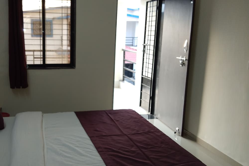 Welcome To Jalsa Holiday Home where luxury Comforts & Peaceful Nature Awaits you