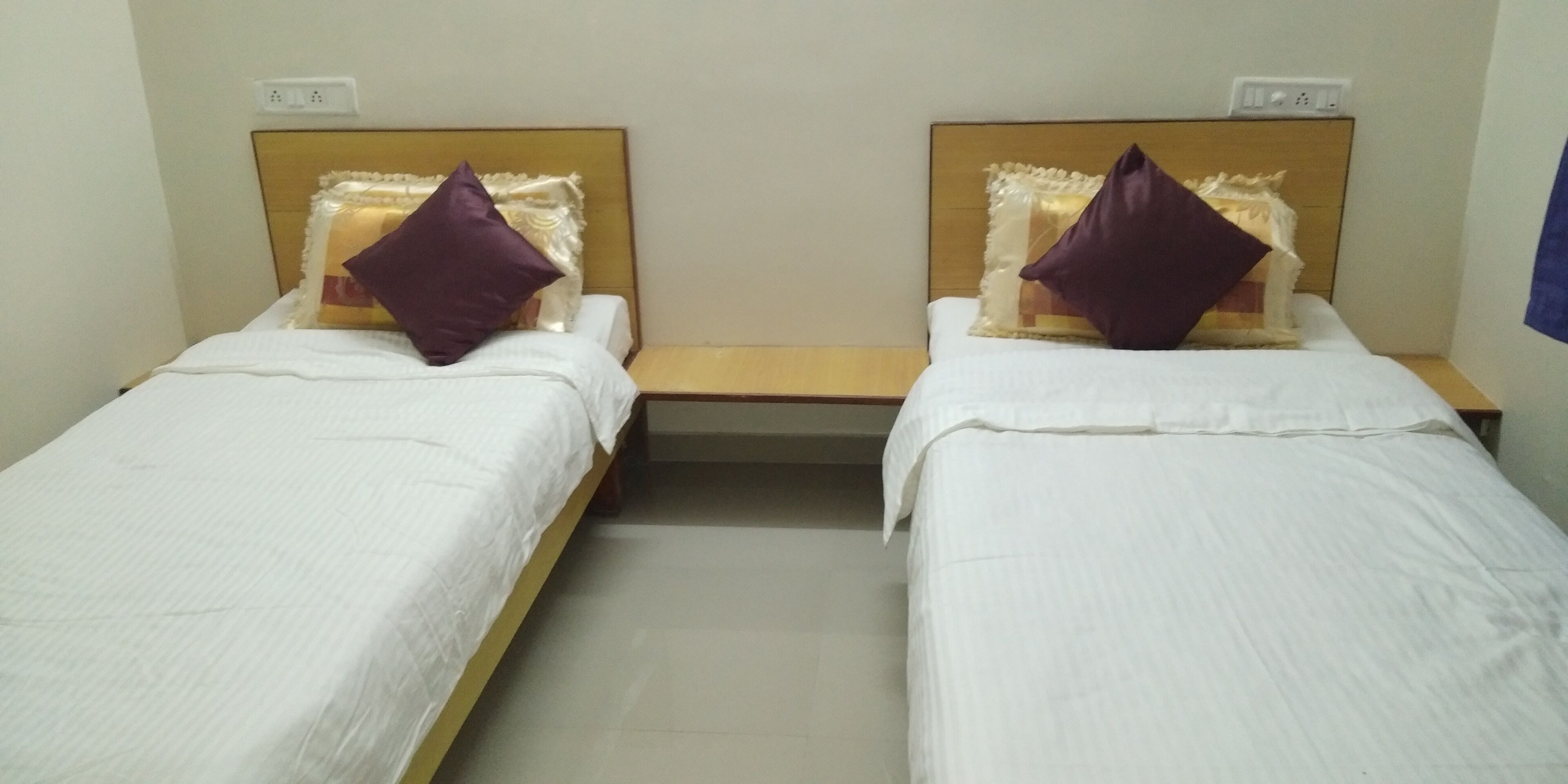 Welcome To Jalsa Holiday Home where luxury Comforts & Peaceful Nature Awaits you