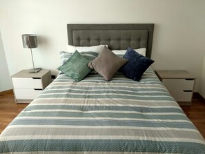 3 habitaciones, tabla de planchar con plancha y wifi 