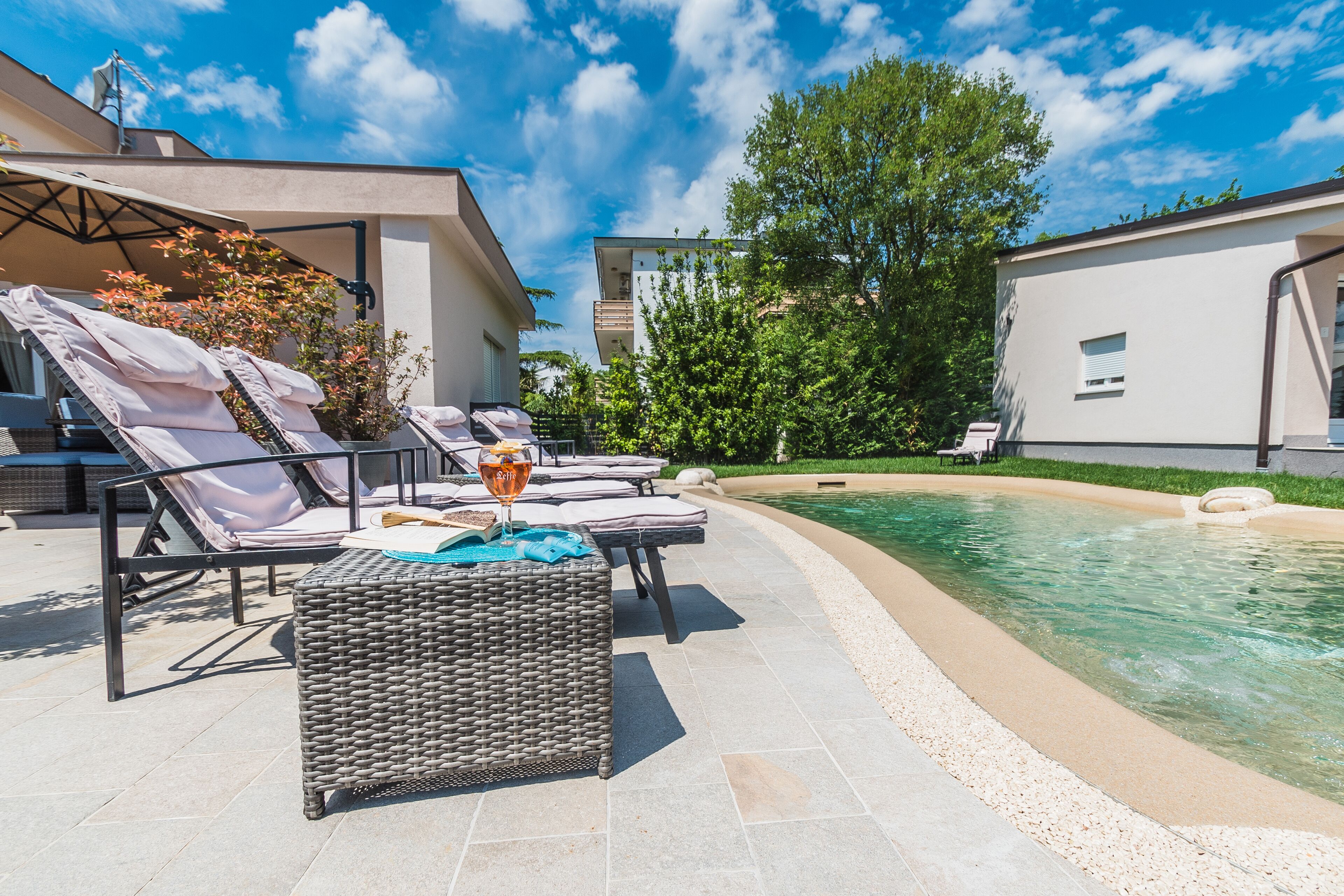 Piscine extérieure, piscine chauffée