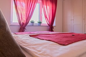 2 bedrooms, Internet, bed sheets - Apartments Bego Spa & Wellness, Palma (Crikvenica)
