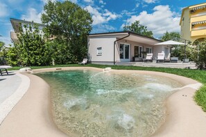 Udendørs pool, opvarmet pool