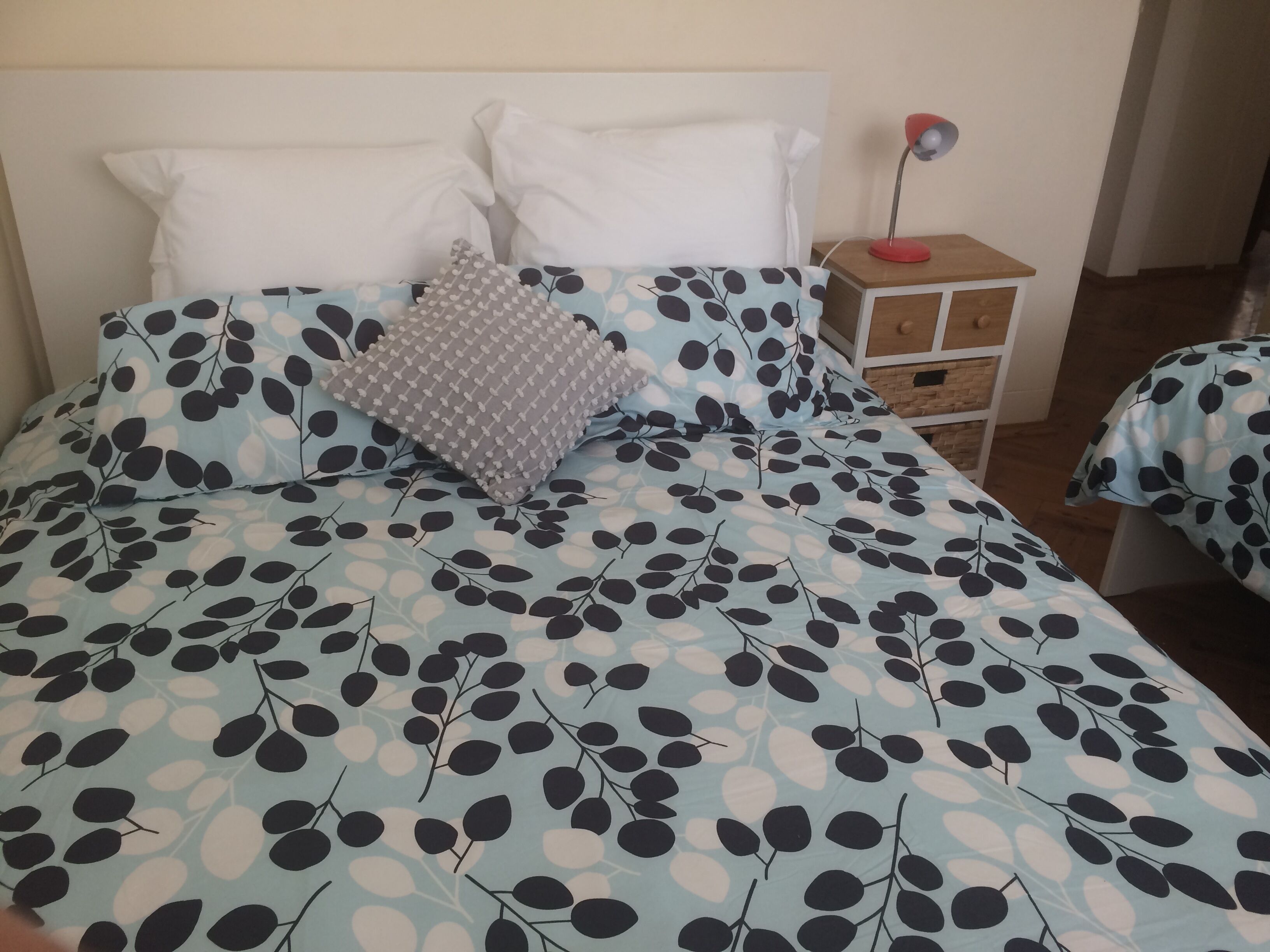 Avoca Beach Break - Unit with direct beach access.