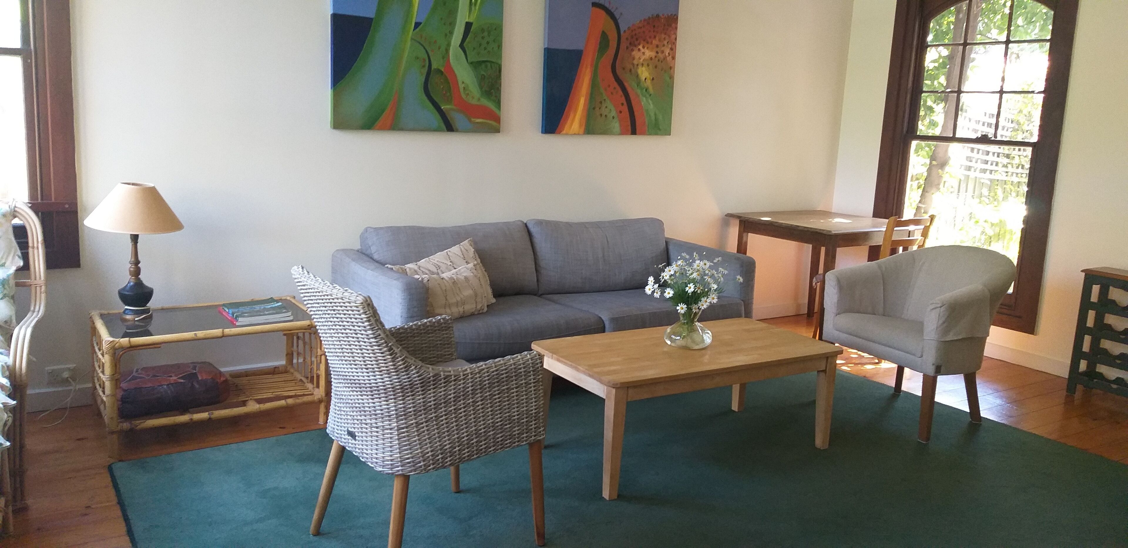 St Kilda Cottage - A family home and garden in vibrant beachside St Kilda — image 8