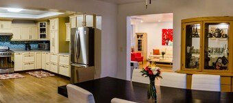 Casa Obregon Ensenada - Private oasis in the heart of downtown (Zona Centro)