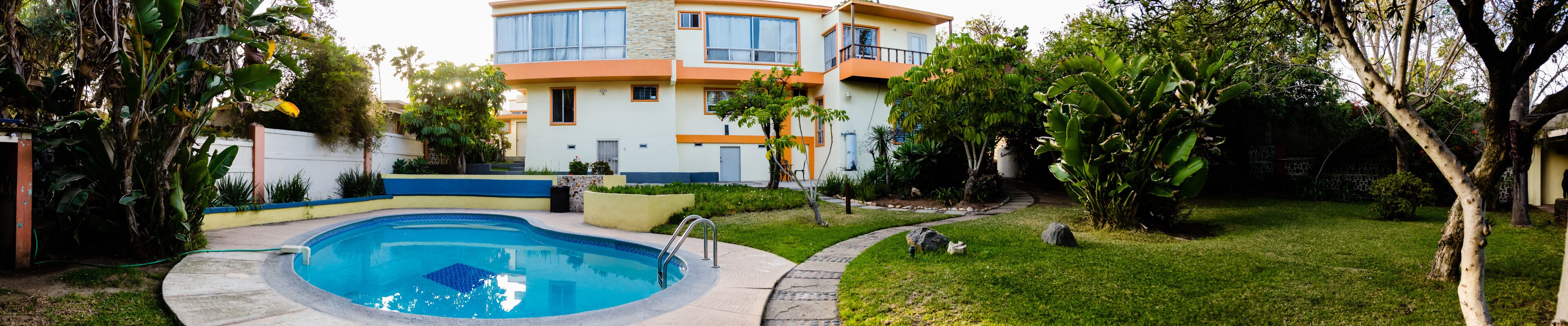 Casa Obregon Ensenada - Private oasis in the heart of downtown (Zona Centro)