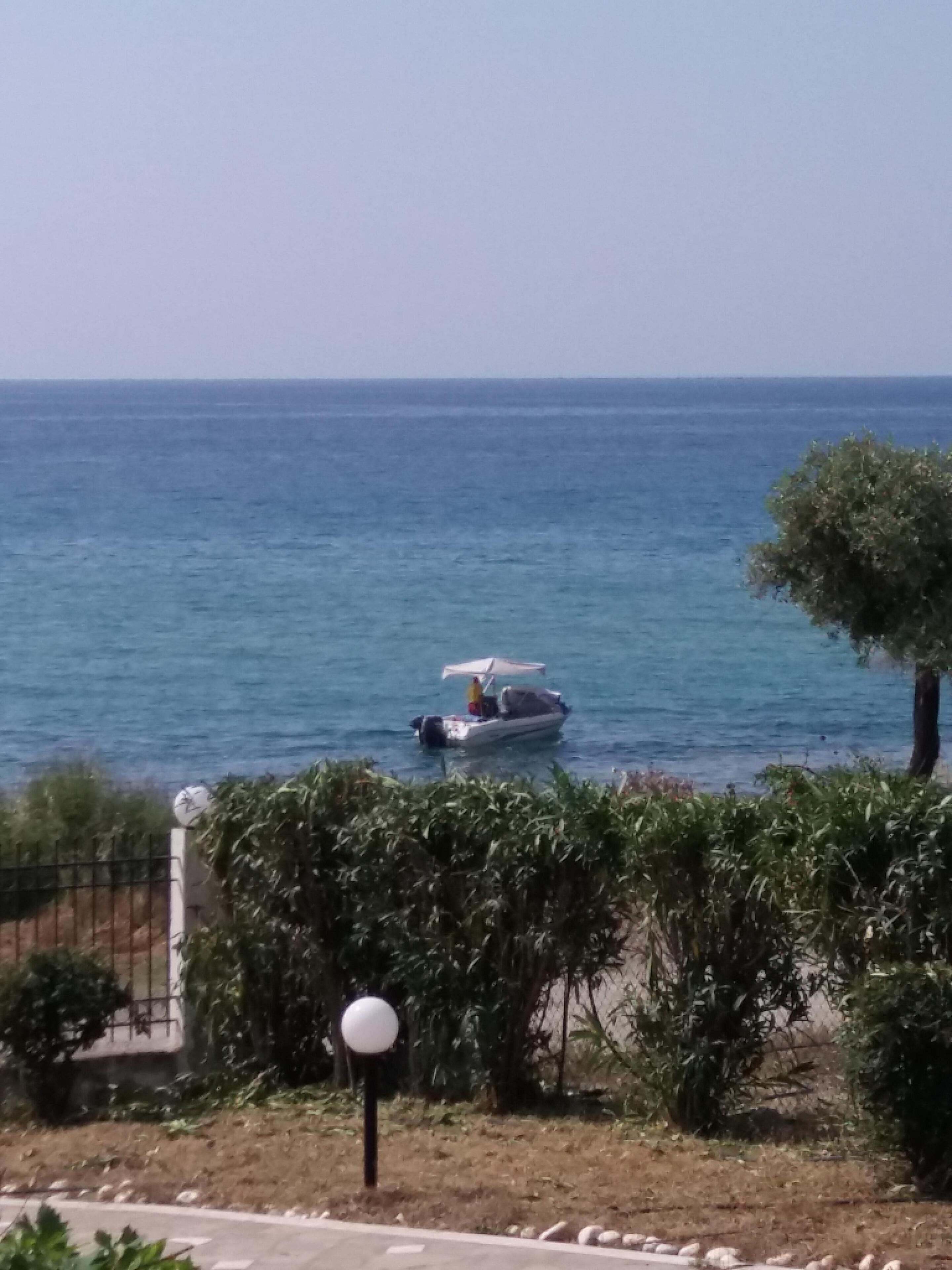 Seaview Villa located 20 m from the beach