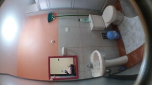 Handtücher, Seife, Toilettenpapier