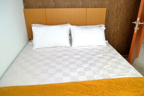 In-room safe, iron/ironing board, free WiFi, bed sheets - Stay at Budget HoTel East Jakarta Indonesia (East Jakarta)