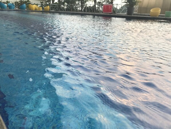 Outdoor pool - Stay at Budget HoTel East Jakarta Indonesia (East Jakarta)