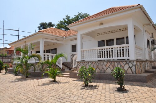 Muyenga Vacation Home – Deluxe Apartment
