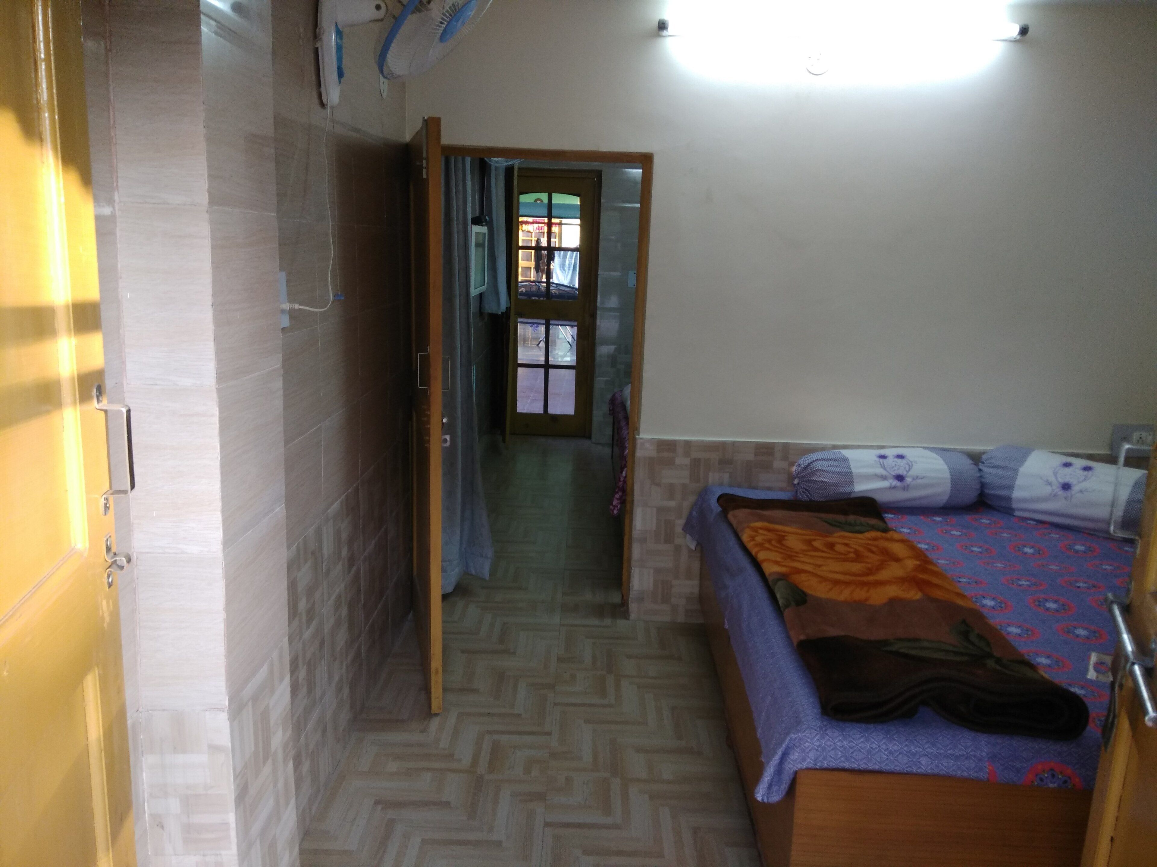 Dharamsala - Furnished 2 Room set with kitchen