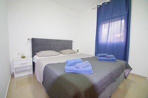 2 habitaciones, wifi gratis y ropa de cama 