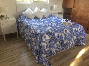 2 bedrooms, WiFi, bed sheets
