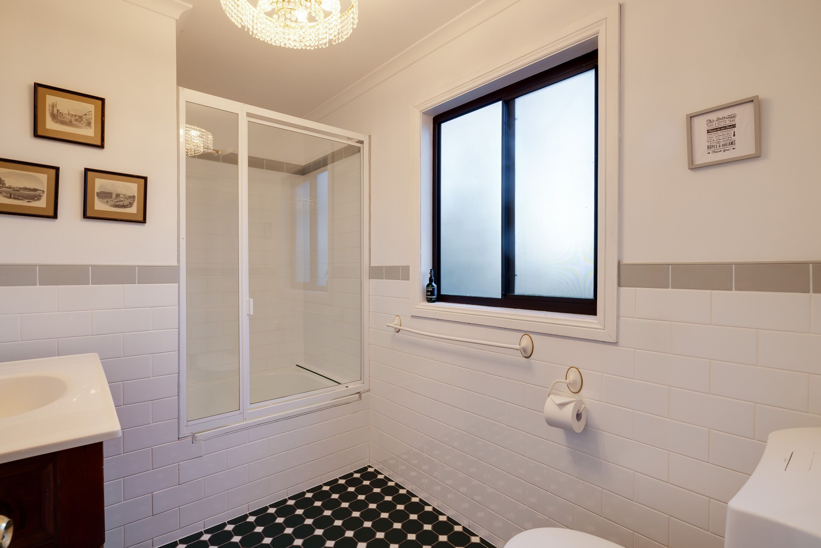 Little Nest Spa Retreat — image 15