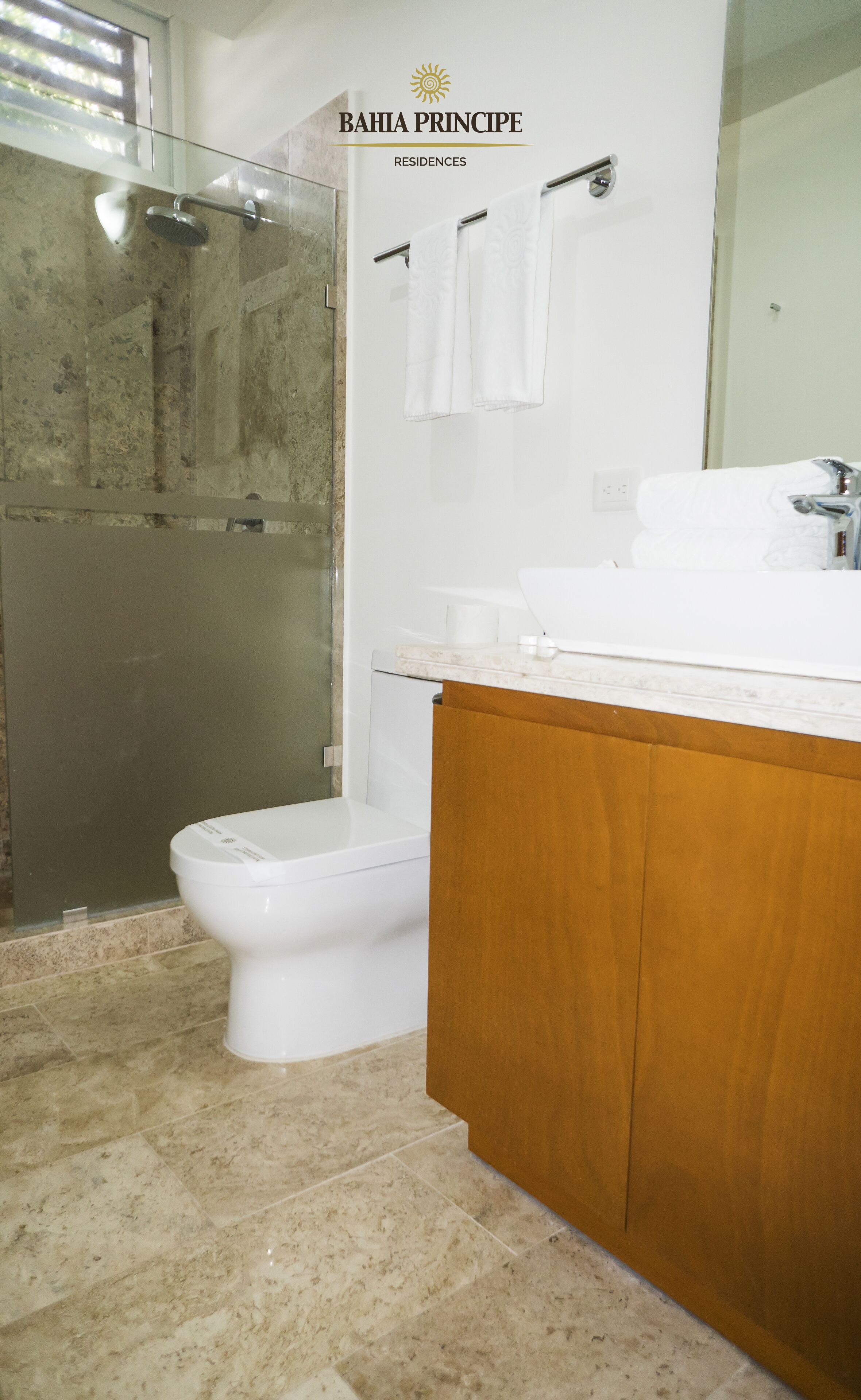 Luxury 1 bedroom condo in Bahia Principe Terrazas