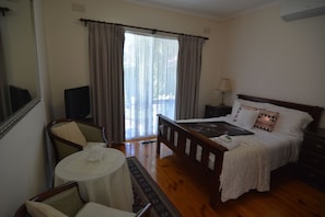 1 habitación y ropa de cama