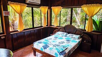 1 bedroom, free WiFi, bed sheets, wheelchair access