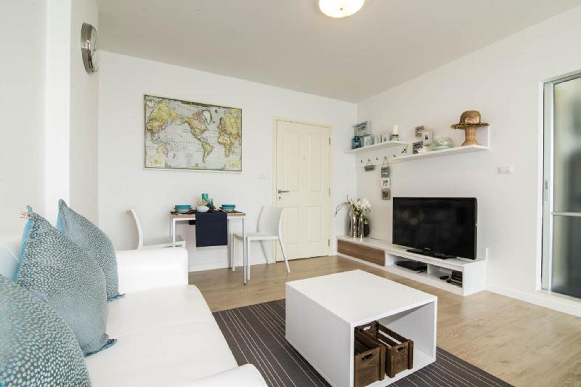 Baan Peang Ploen Hua Hin: 200m To The Beach