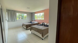 5 bedrooms, iron/ironing board, free WiFi, wheelchair access - BEACH HOUSE IN SERRAMBI (Ipojuca)