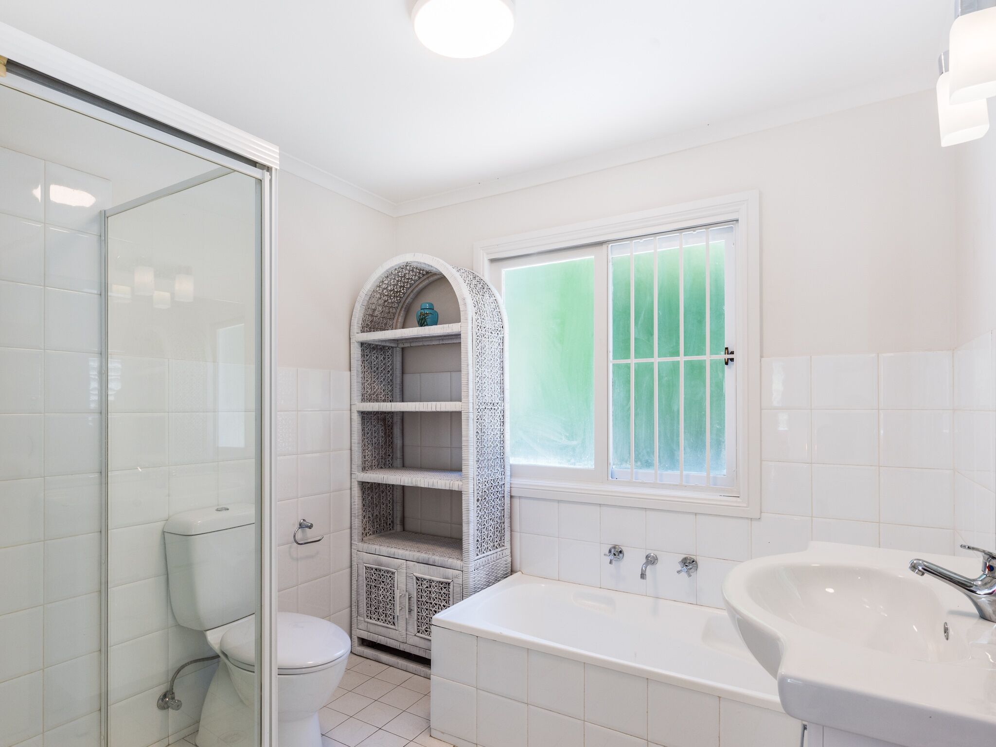 Elanora House In Prestigious Vaucluse — image 16