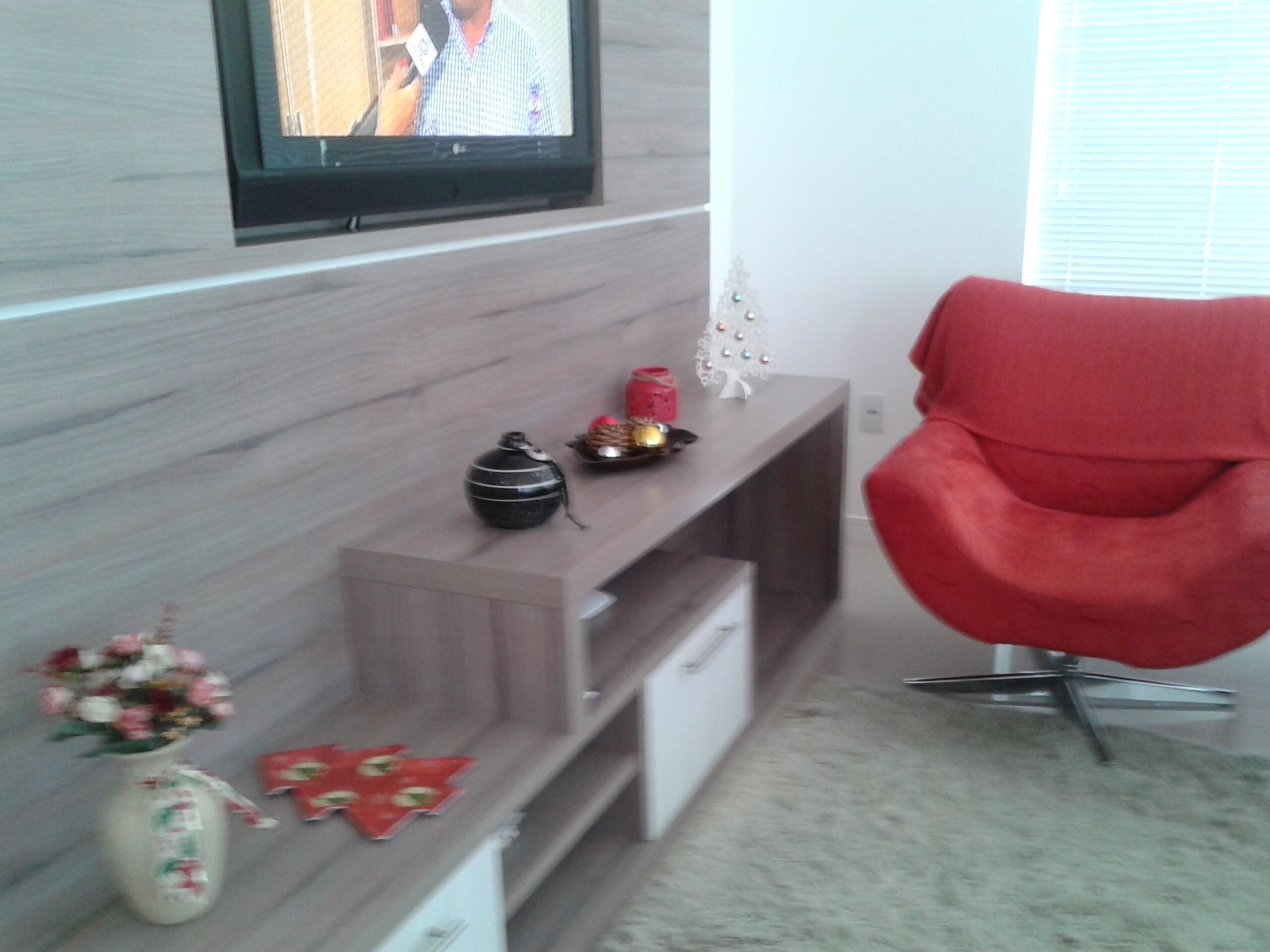 Meia Praia. Apt 2 suites, 2 parking spaces, half a block from the sea and boardwalk