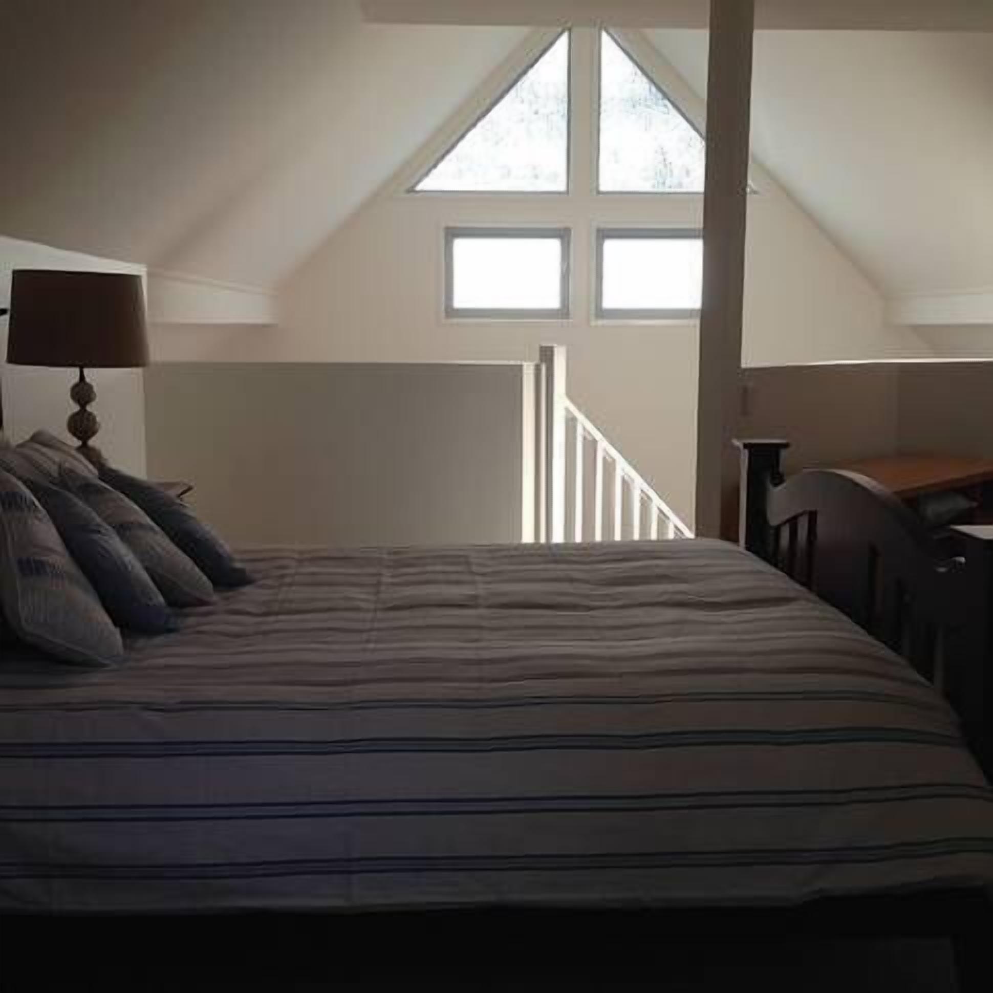 3 bedrooms, iron/ironing board, travel cot, free WiFi