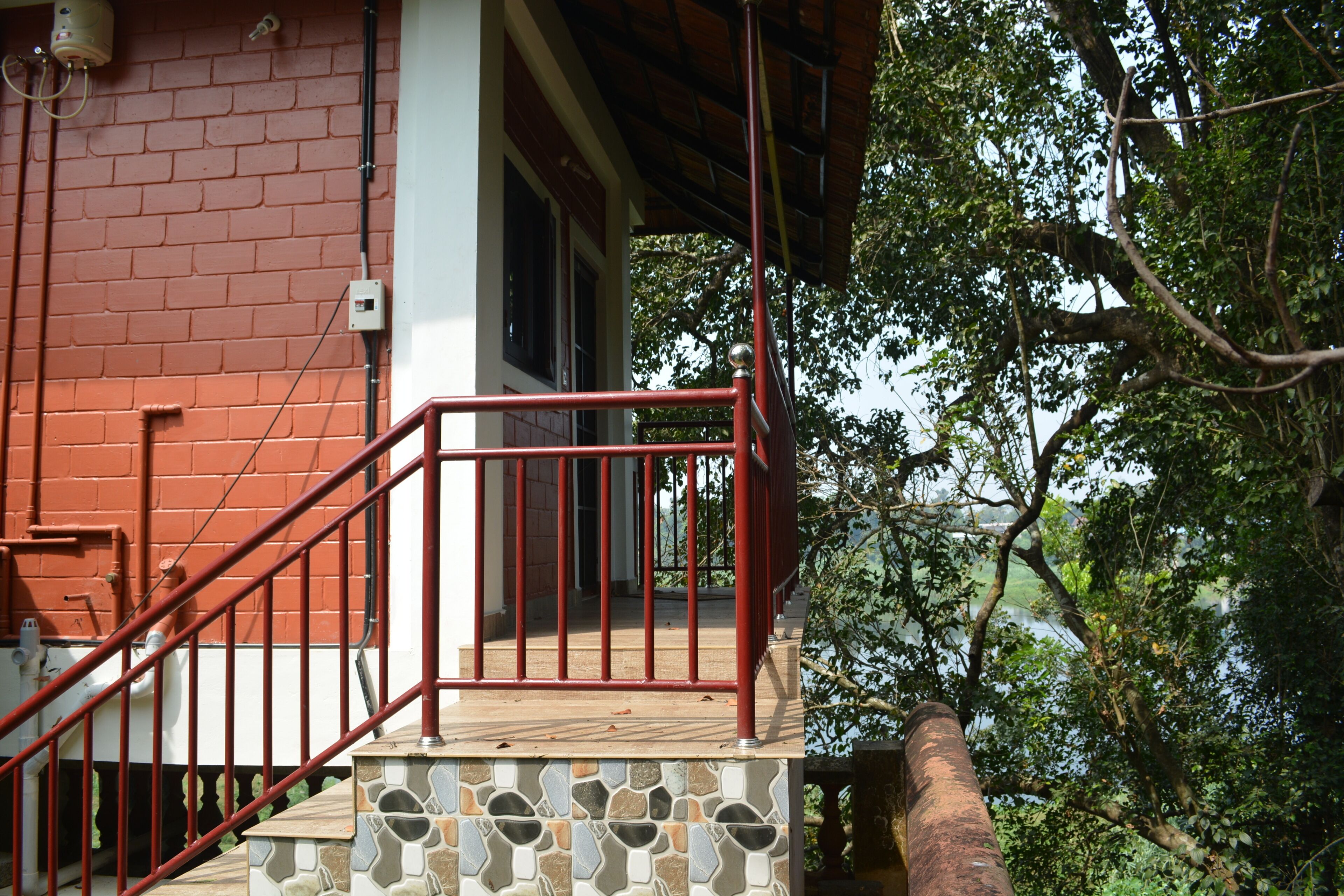 Periyar RiverView Homestay II, Near Cochin Airport, Kochi | RiverView AC Rooms