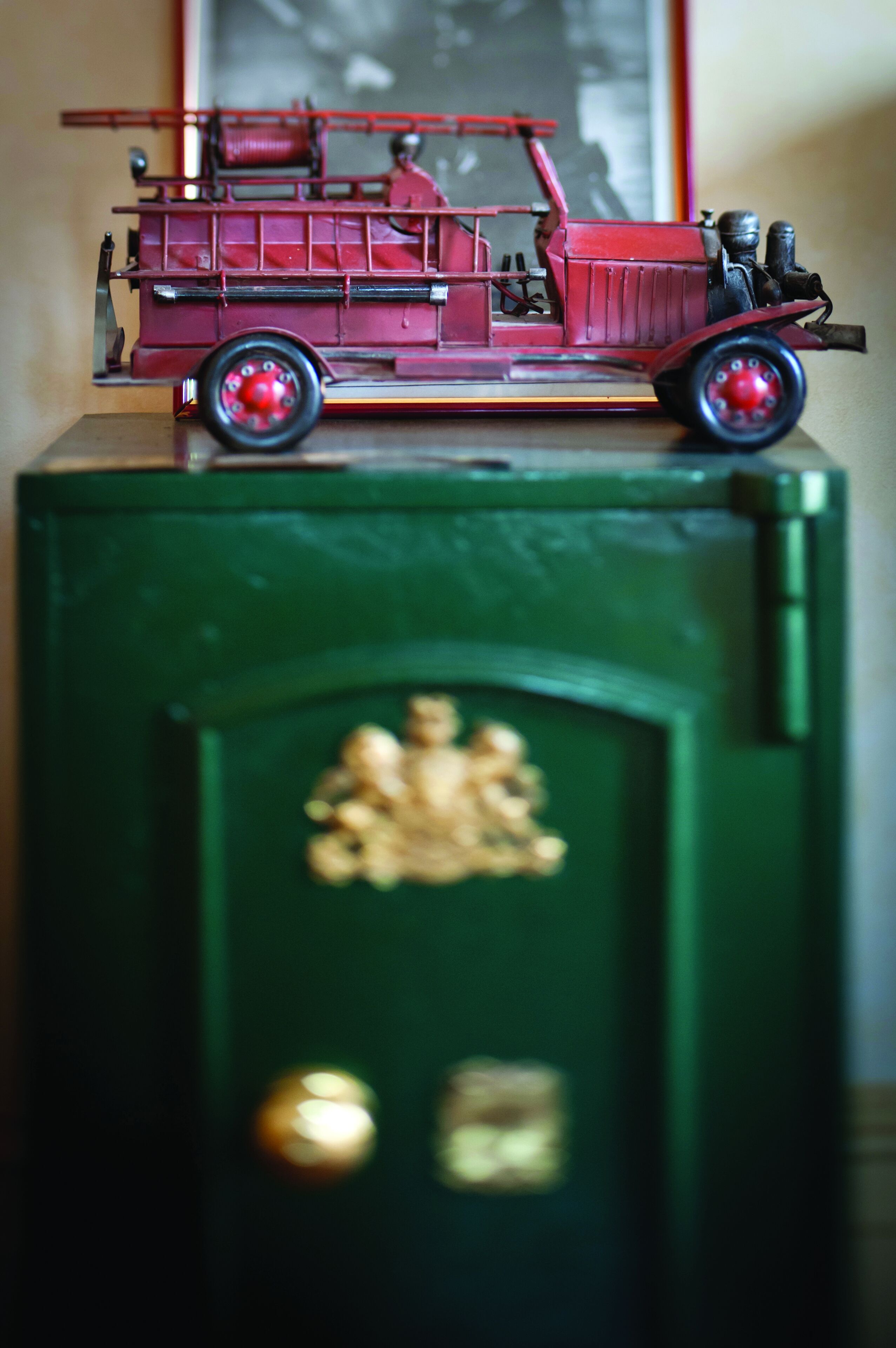 Fire Station Inn Penthouse Spa Apartment — image 25