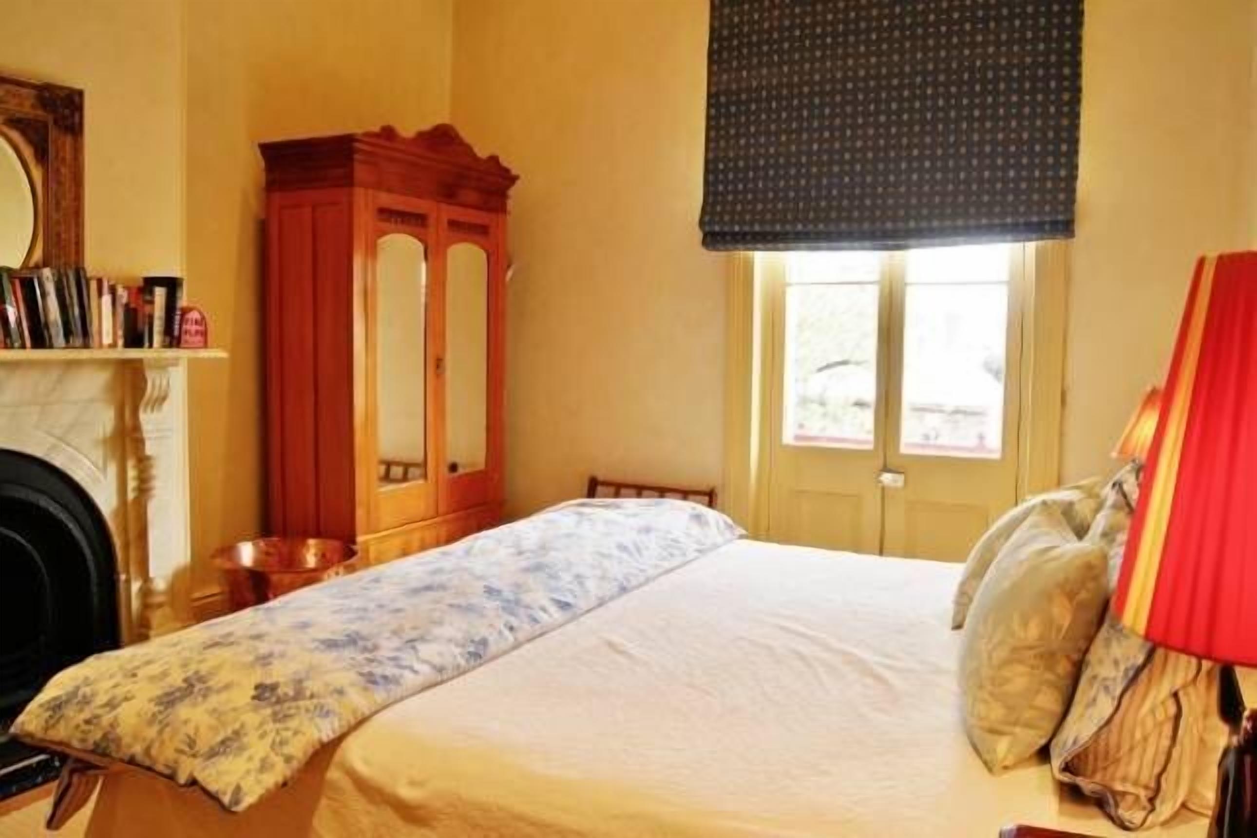 Fire Station Inn Penthouse Spa Apartment — image 13