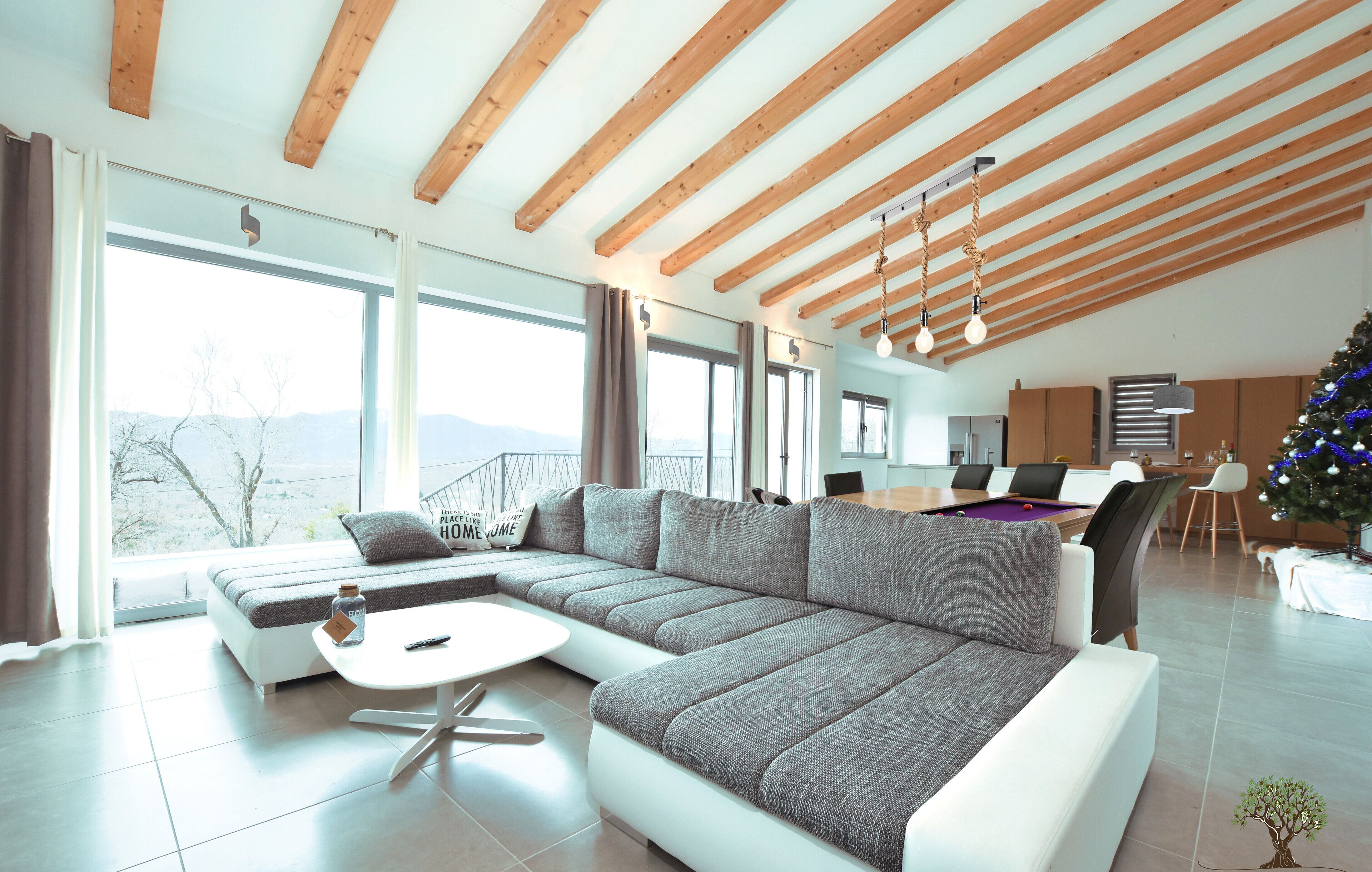 Smart-TV, Kamin, Videospiele, Computerbildschirme