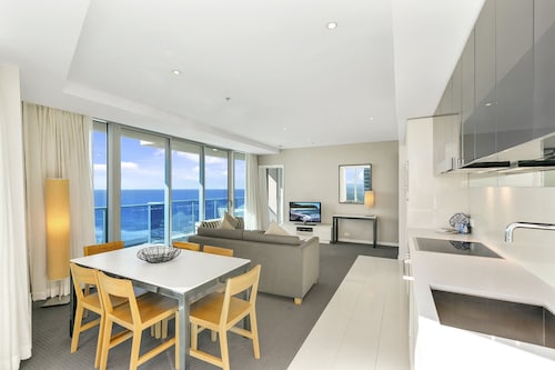 豪華な宿泊施設でリラックスしてオフロード 