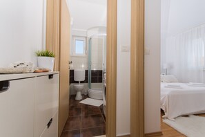 2 Schlafzimmer, Internetzugang, Bettwäsche