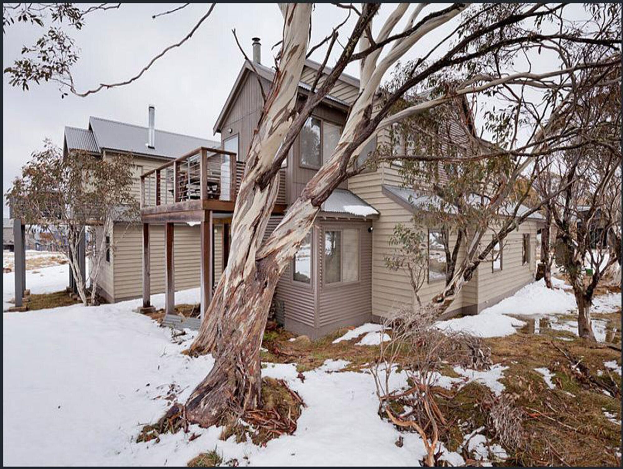 Ski Break Luxury Chalet - Dinner Plain — image 16