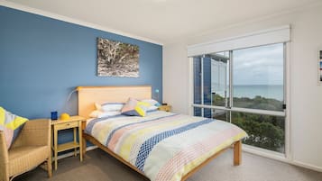 3 bedrooms, iron/ironing board, travel cot, bed sheets