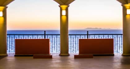 B1 Vista al mar + 3 habitaciones + Área social con jacuzzi + Playa privada + 6 personas